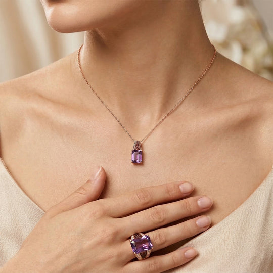 D'Joy Rose De France Amethyst, Moissanit und Mosambik Granat Ring und Anhänger mit 50cm Kette
