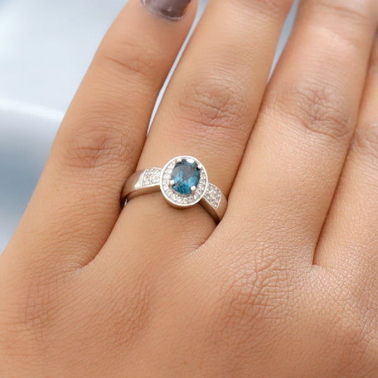 London Blautopas Ring 925 Silber platiniert ca. 1,09 ct
