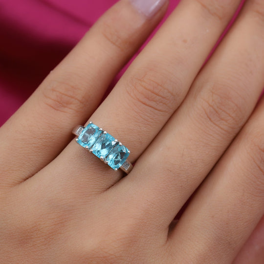 Blauer Apatit und Zirkon-Ring, 925 Silber platiniert ca. 2,18 ct