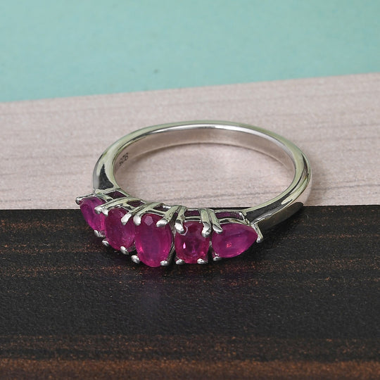 Fissure gefüllt Rubin 5 Stein Ring 925 Silber platiniert ca. 1,22 ct