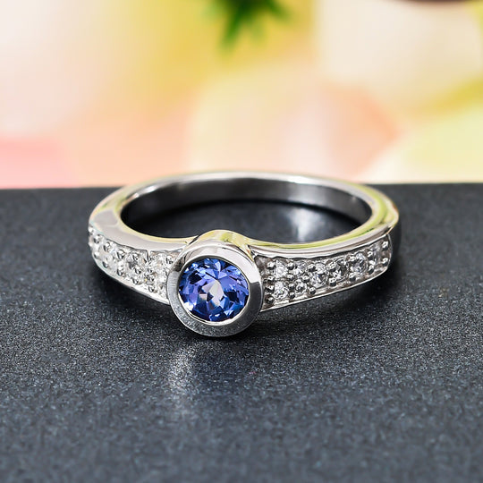 Tansanit und Zirkon Ring 925 Silber platiniert (Größe 18.00) ca. 0,77 ct