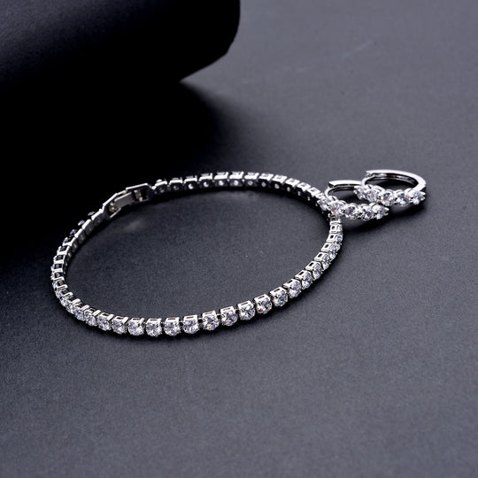 Weißes Zirkonia-Armband und Creolen, reines Messing ca. 15,50 ct