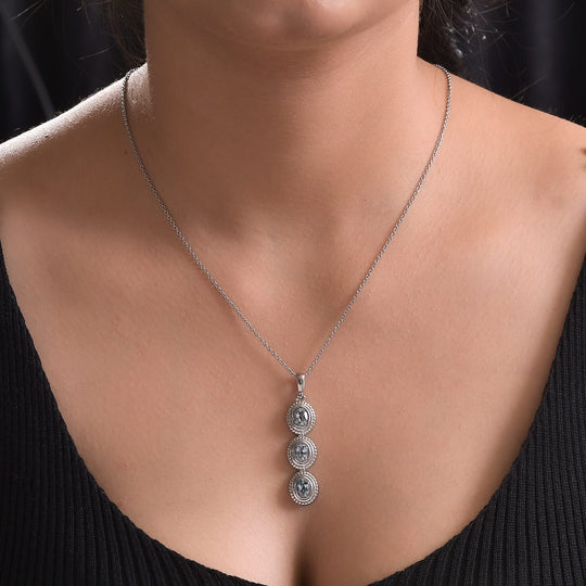 Himmelblauer Topas Anhänger mit Kette, Edelstahl ca. 2.25 ct
