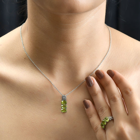 Peridot Schmuckset Edelstahl ca. 4,50 ct.