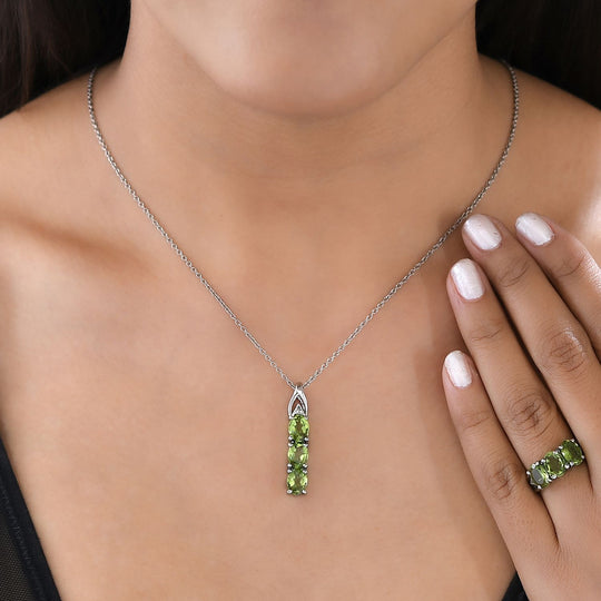 Peridot Schmuckset Edelstahl ca. 7.30 ct