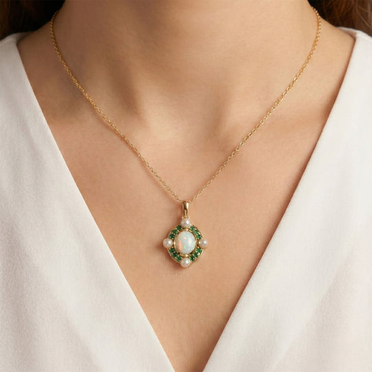 D'Joy Natürlicher, äthiopischer Welo Opal, Perle (4 mm) Schmuckset ca. 50 cm 925 Silber 750 Gelbgold Vermeil