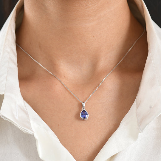 D'Joy Sehr Seltener Premium Tansanit Anhänger mit Kette ca. 50 cm 925 Silber Rhodiniert ca. 1.71 ct