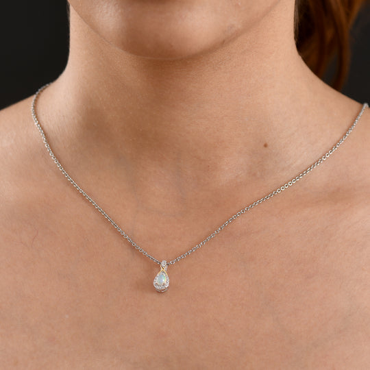 D'Joy AA Natürlicher, äthiopischer Welo Opal, Weißer Zirkon Schmuckset ca. 50 cm 925 Silber Platiniert und vergoldet und Edelstahl Platiniert ca. 0,39 ct.