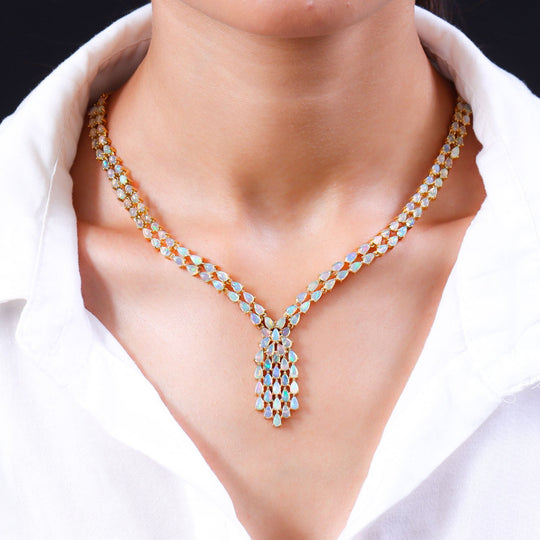 Natürliches, äthiopisches Welo Opal Collier, ca. 45 cm, 925 Silber vergoldet ca. 18.15 ct