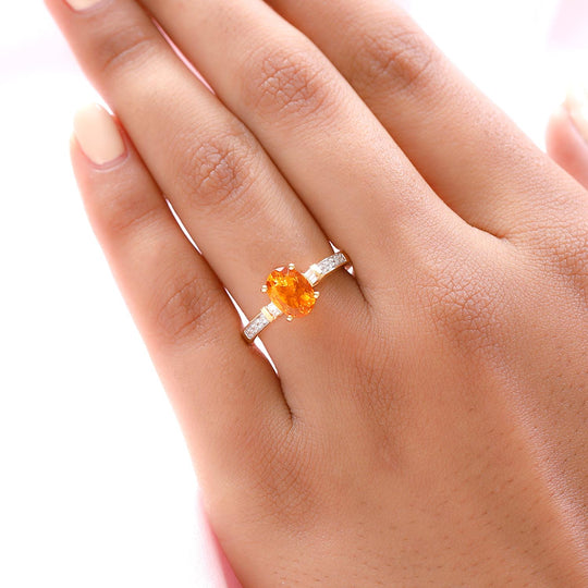 Salamanca Feueropal und weißer Zirkon-Ring, 925 Silber Gelbgold Vermeil ca. 1.03 ct
