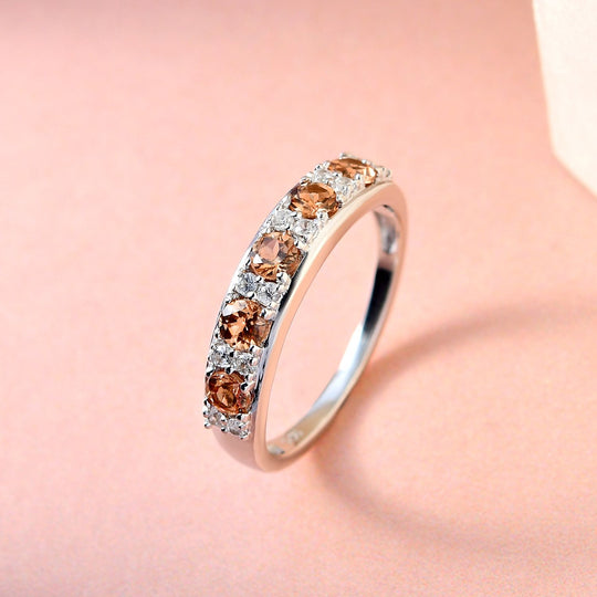 AA Ceylon kaiserlicher Granat und weißer Zirkon-Ring, 925 Silber platiniert ca. 0.95 ct