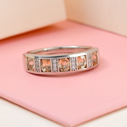 AA Ceylon kaiserlicher Granat und weißer Zirkon-Ring, 925 Silber platiniert ca. 1.24 ct