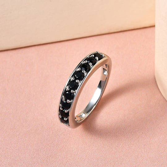 Schwarzer Saphir Ring, 925 Silber platiniert ca. 1,18 ct