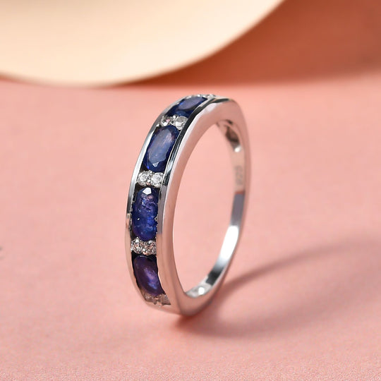 Masoala Saphir (Fissure gefüllt) und weißer Zirkon-Ring, 925 Silber platiniert ca. 1.62 ct