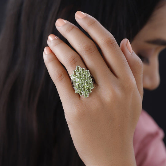 Natürlicher Peridot Ring, 925 Silber platiniert , ca. 7.40 ct