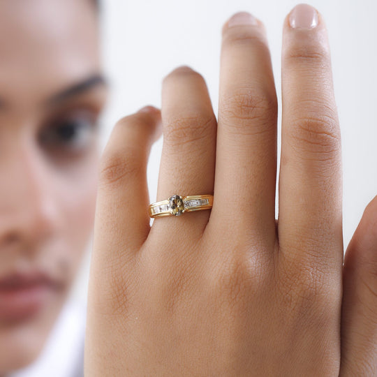 AA Natürlicher goldener Tansanit, weißer Zirkon Ring, 925 Silber Gelbgold Vermeil (Größe 20.00) ca. 1.03 ct
