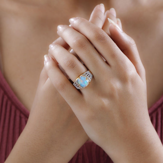 Natürlicher, äthiopischer Welo Opal, Weißer Zirkon Ring, 925 Silber Gelbgold Vermeil (Größe 17.00) ca. 3.53 ct