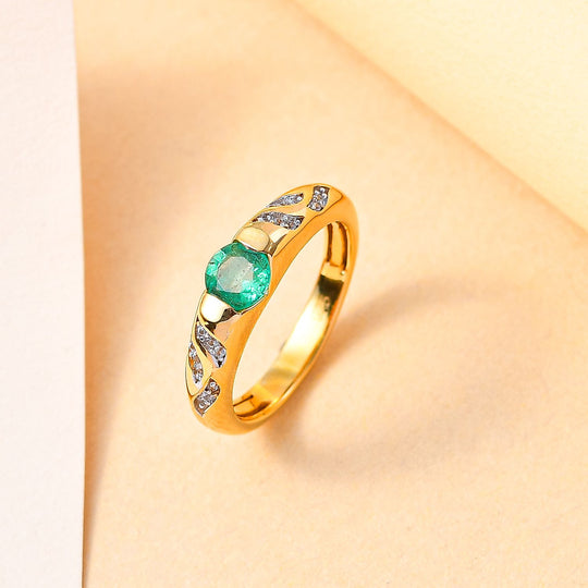 Kagem Sambischer Smaragd, Weißer Zirkon Ring, 925 Silber vergoldet ca. 0.58 ct