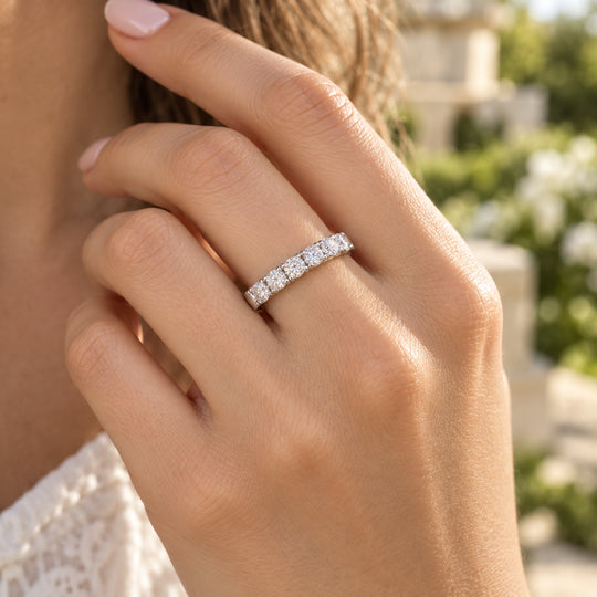 LUXURIANT IGI zertifizierter SI-GH Labor Diamant Ring in 585 Weißgold - 1,50 ct.