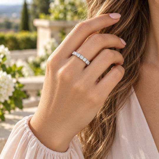LUXURIANT IGI zertifizierter SI-GH Labor Diamant Ring in 585 Weißgold - 1,50 ct.