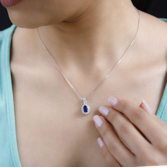 AAA Kyanit, Weißer Zirkon Anhänger 925 Silber platiniert ca. 1,49 ct.