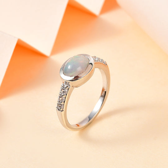 Natürlicher, äthiopischer Welo Opal, Weißer Zirkon Ring, 925 Silber platiniert ca. 1.46 ct