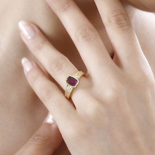Afrikanischer Rubin (Fissure gefüllt), Weißer Zirkon Ring 925 Silber 750 Gelbgold Vermeil (Größe 20.00) ca. 1,45 ct