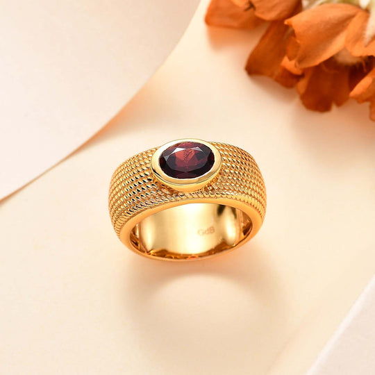 Orissa Rose Granat Ring Messing ca. 1,41 ct