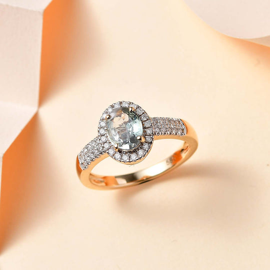 AAA Alexandrit, Weißer Diamant Ring, 585 Gold , ca. 1.28 ct