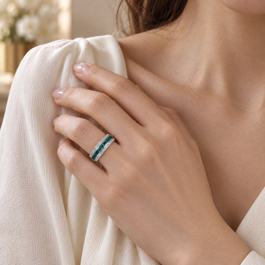 AAA Labor Smaragd und Zirkon Ring, 925 Silber rhodiniert - 1,13 ct.