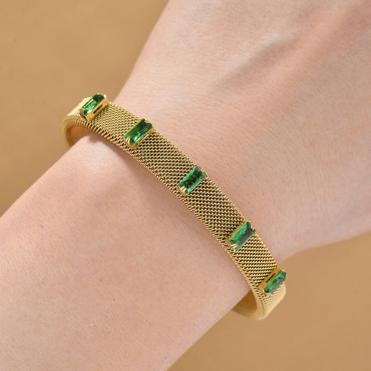 Grüner Kristall Armreif, flexibel (ca. 18-19 cm), 316L Edelstahl, goldfarben