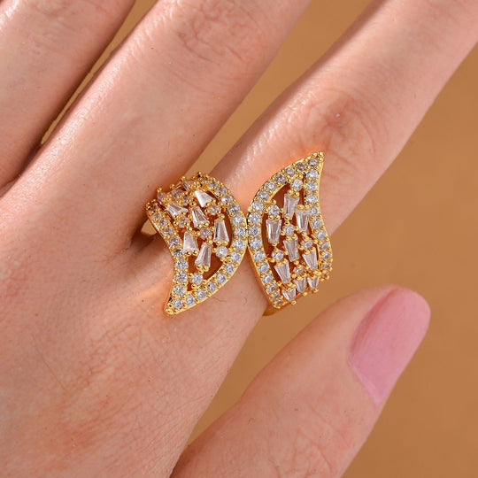 Weißer Zirkonia Ring, flexibel, Messing, Goldfarben