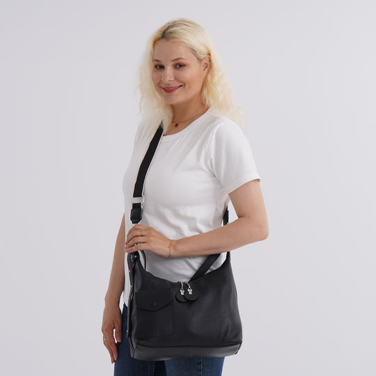 Echtleder-Umhängetasche mit Frontklappe und Rückfach, wahlweise kurzer Leder- oder langer Nylonriemen, 29.5x12x26 cm, Schwarz
