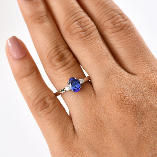 Rhapsody AAAA Tansanit, Weißer Diamant Ring 950 Platin (Größe 18.00) ca. 1,52 ct