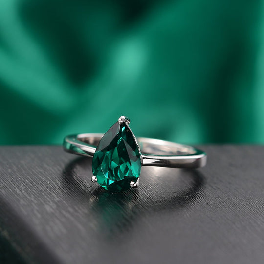 AAA Lab Grown Smaragd AGI zertifiziert Ring 417 Gold (Größe 16.50) ca. 2.50 ct