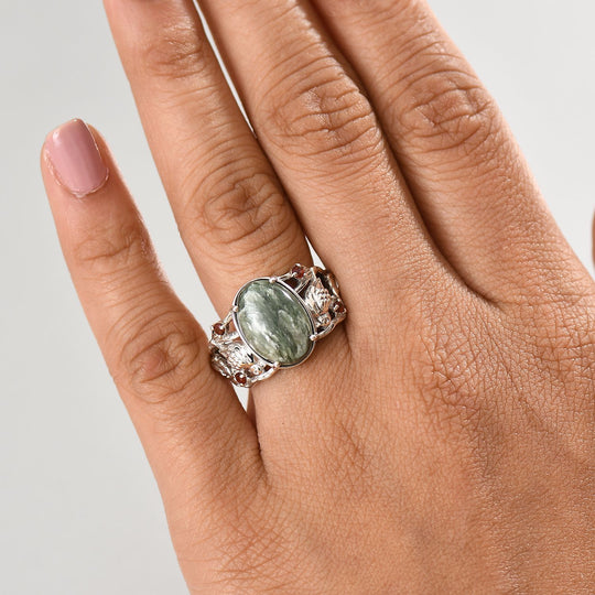 Viktorianische Blüte - Sibirischer Seraphinite, Roter Granat Ring, 925 Silber platiniert ca. 4.75 ct