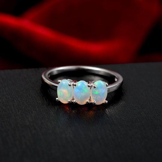 AA Natürlicher, äthiopischer Welo Opal Ring 925 Silber vergoldet (Größe 18.00) ca. 0,93 ct
