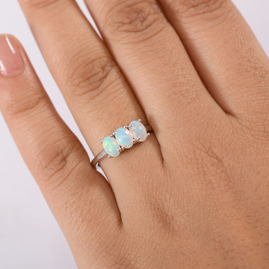 AA Natürlicher, äthiopischer Welo Opal Ring 925 Silber vergoldet (Größe 18.00) ca. 0,93 ct