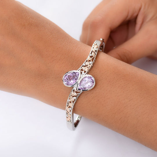 AA Rose De France Amethyst, Weißer Zirkon Armreif ca. 19 cm Nickelfreies Messing ca. 10,44 ct.
