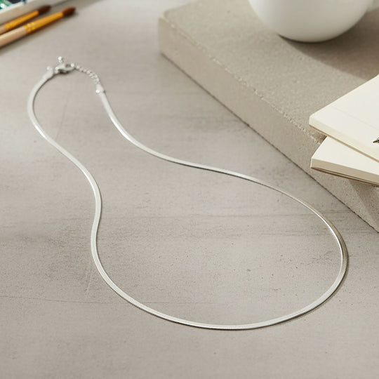 Designer-inspiriert Fischgrät Halskette ca. 50 cm, 316L Edelstahl ca. 7,10g, Silberfarben