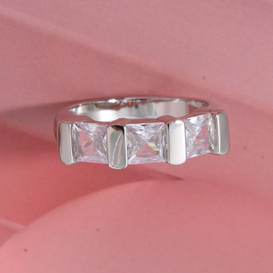 LUSTRO STELLA - Weißer Zirkonia Ring 925 Silber rhodiniert (Größe 18.00)