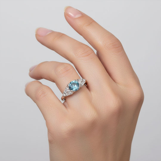 D'Joy AA Blauer Zirkon, Weißer Zirkon Ring 925 Silber rhodiniert (Größe 21.00) ca. 1,68 ct