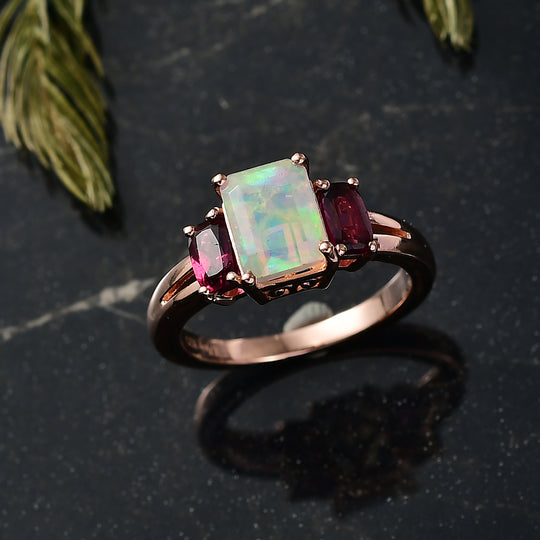 D'Joy AA Natürlicher, äthiopischer Welo Opal, Natürlicher Rhodolith Granat Ring 925 Silber rosévergoldet (Größe 20.00) ca. 1.76 ct