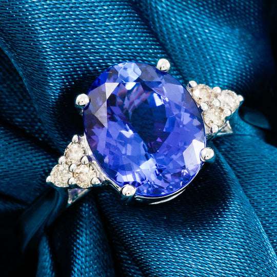 LUXORO AAAA Tansanit, Weißer Diamant AGI zertifiziert und geprüft Ring 585 Gold (Größe 18.00) ca. 3,00 ct