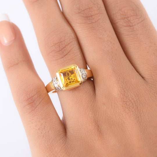 D'Joy - Feuerrahmen-Design Sphaleros Quarz-Triplette, Weißer Zirkon Ring 925 Silber 750 Gelb vergoldet (Größe 18.00) ca. 3.15 ct