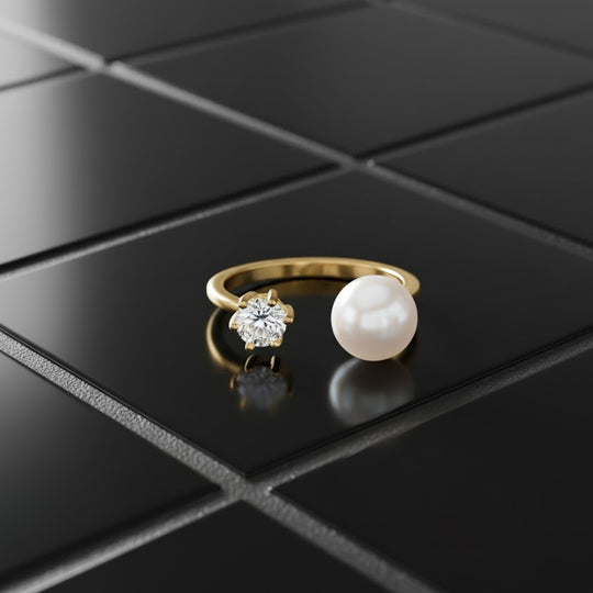 Flexibler weißer Süßwasser Perle und weißer Zirkonia Ring, Messing in Goldton (Größe 16.00-18.00)