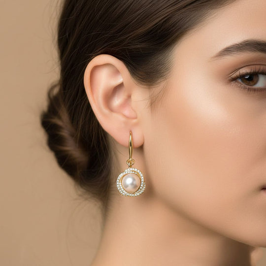 Lila Süßwasser Perle (8-10 mm), Weißer Zirkonia Ohrringe Nickelfreies Messing vergoldet