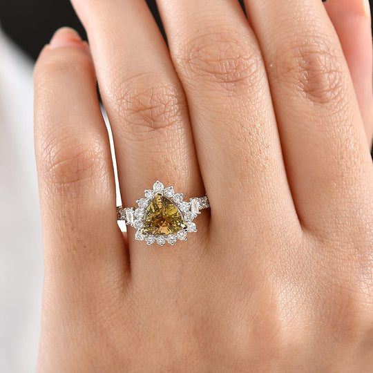 Luxuriant - AAA Natürlicher goldener Tansanit, Lab Grown Diamant AGI zertifiziert Ring 417 Gold (Größe 18.00) ca. 2.85 ct