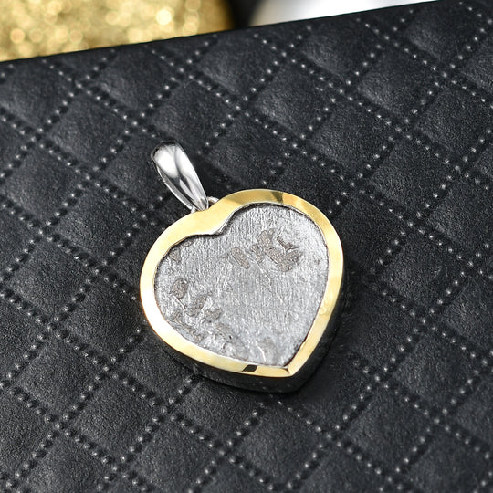 D'Joy Muonionalusta Meteorit Anhänger 925 Silber Rhodiniert und 750 Gelbgold Vermeil ca. 19.50 ct