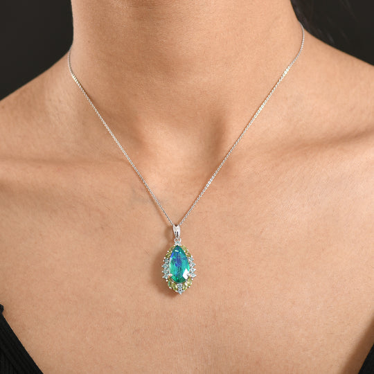 D'Joy Pfau Quarz Triplette, Peridot Anhänger 925 Silber rhodiniert ca. 6.99 ct